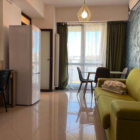 Luxury Lazar Towers Palas Mall Area Iasi Luaran gambar
