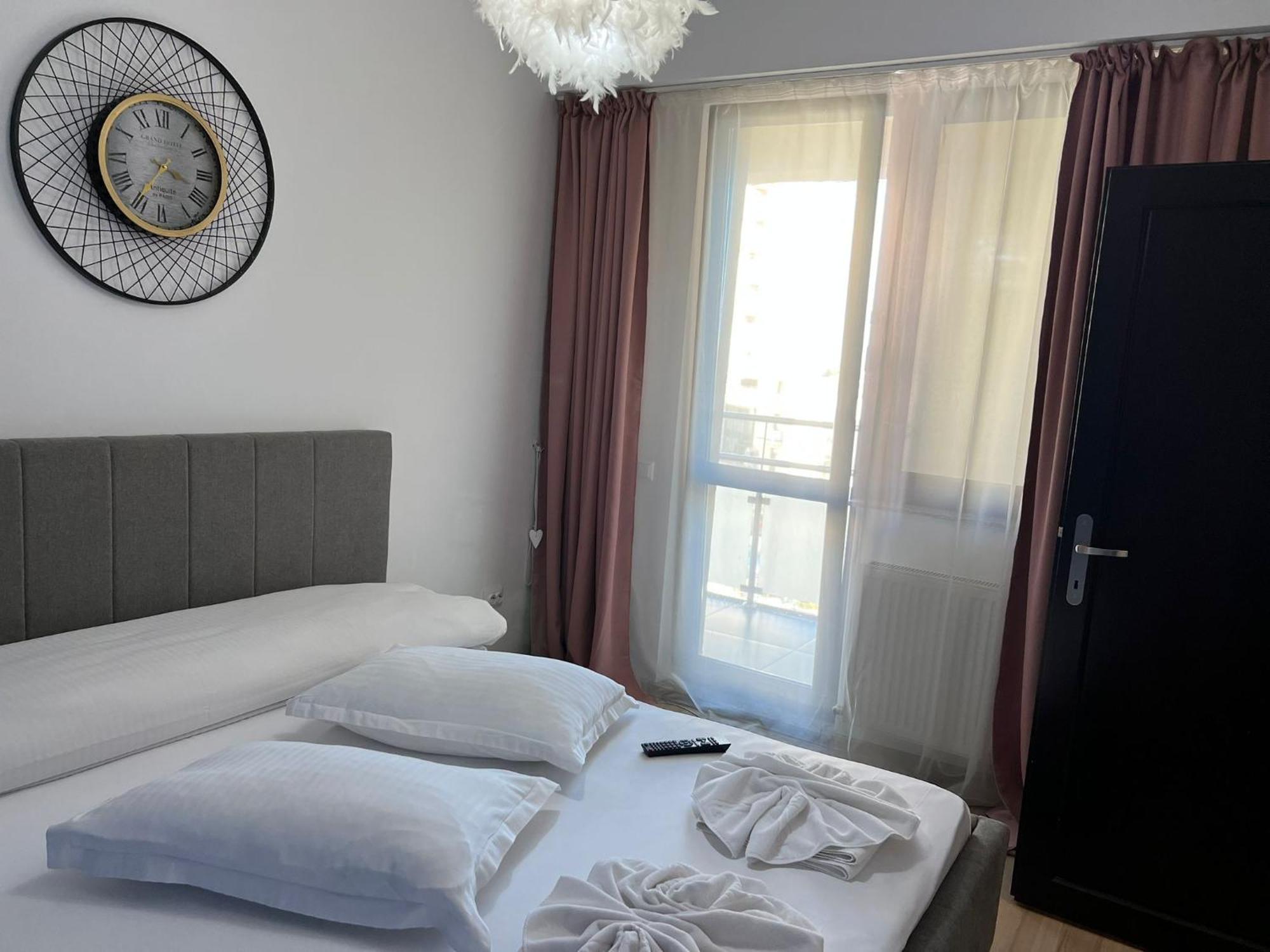 Luxury Lazar Towers Palas Mall Area Iasi Luaran gambar