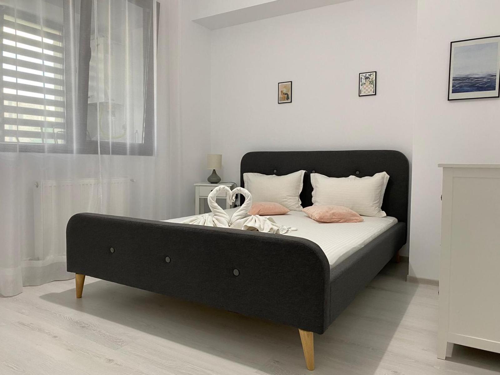 Luxury Lazar Towers Palas Mall Area Iasi Luaran gambar
